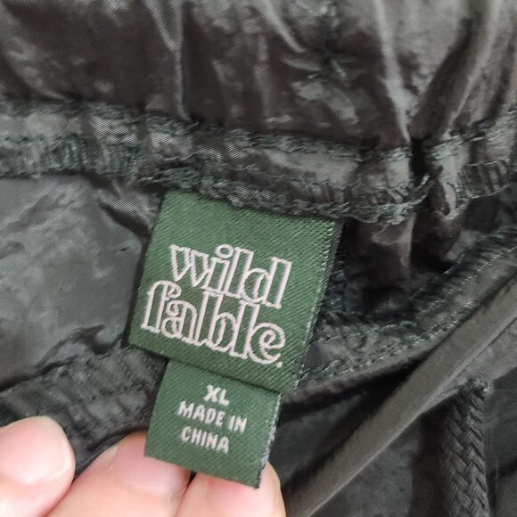 Wild Fable Women's Mid-Rise Wide Leg Parachute Pants Dark Green Size X-Large - Picture 10 of 12